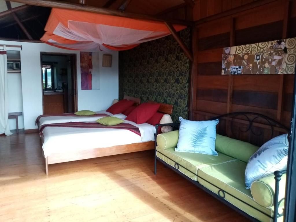 Nature Lodge room2