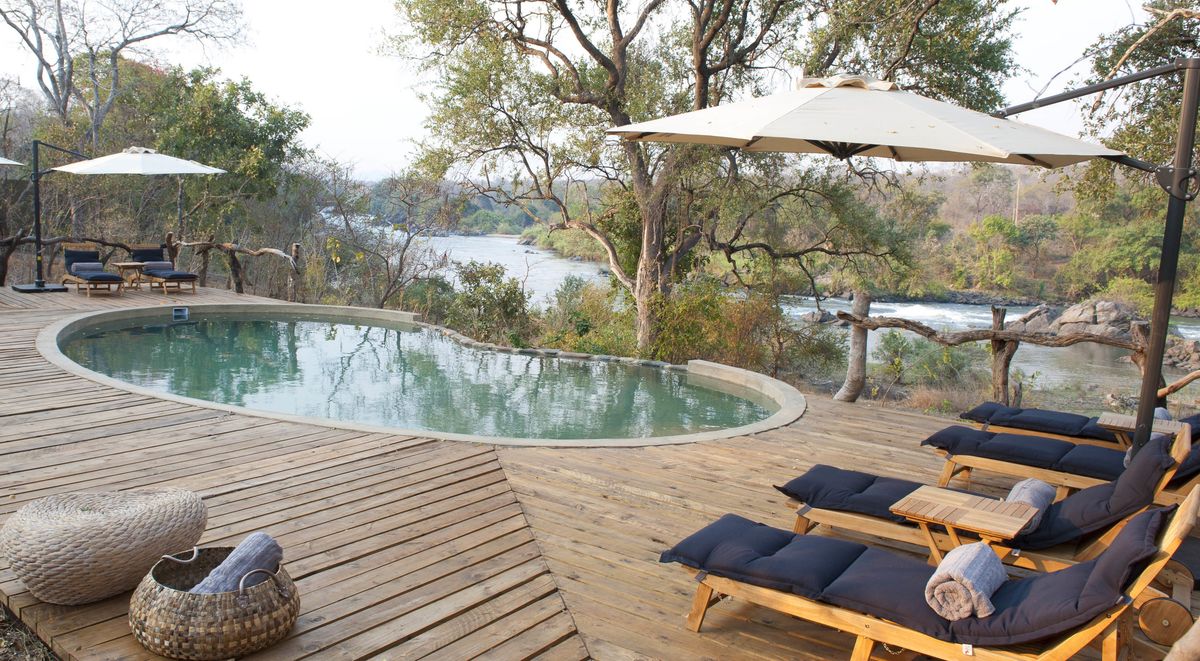 Mkulumadzi Lodge pool