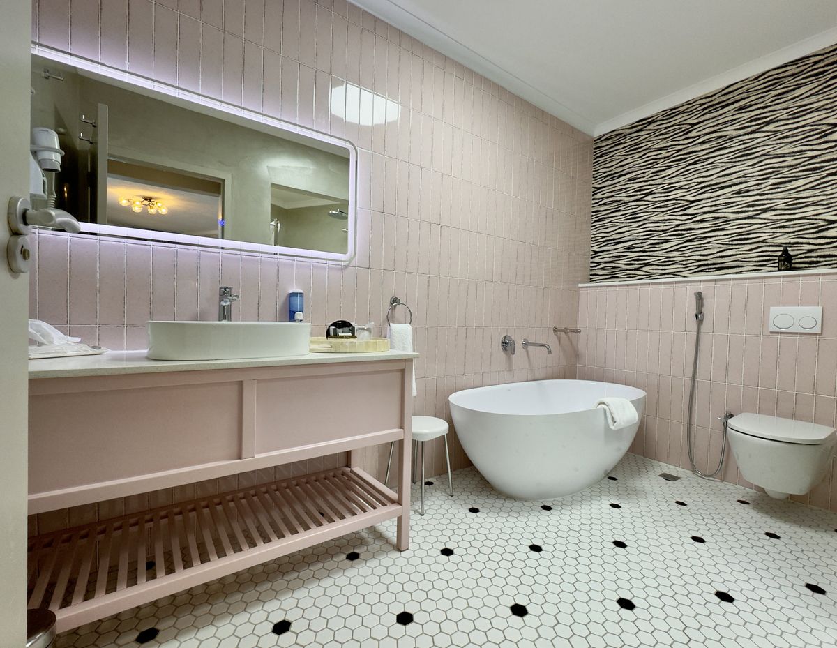 Lüderitz Nest Hotel bath