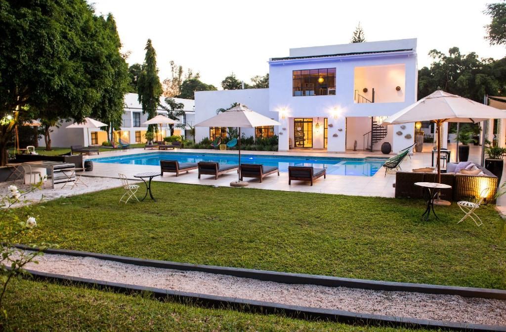 Latitude 13 pool garden