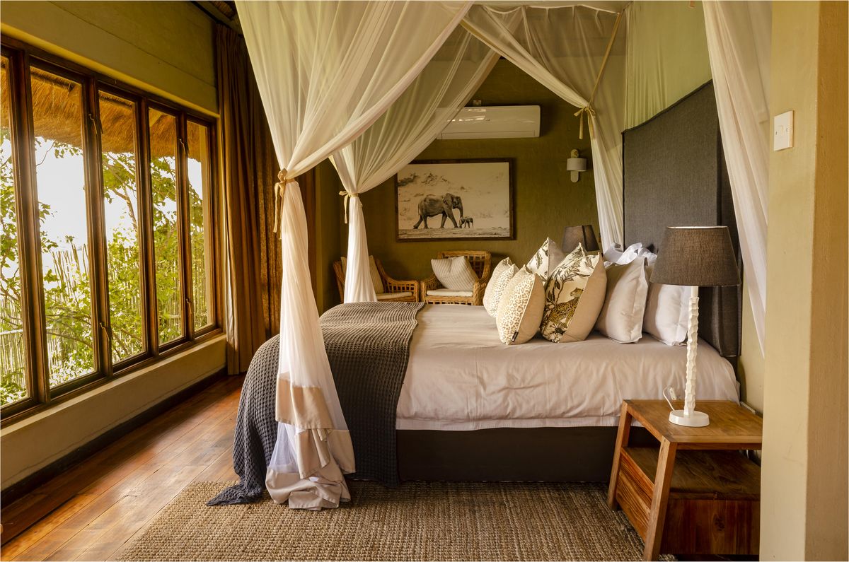 Ngoma Safari Lodge suite