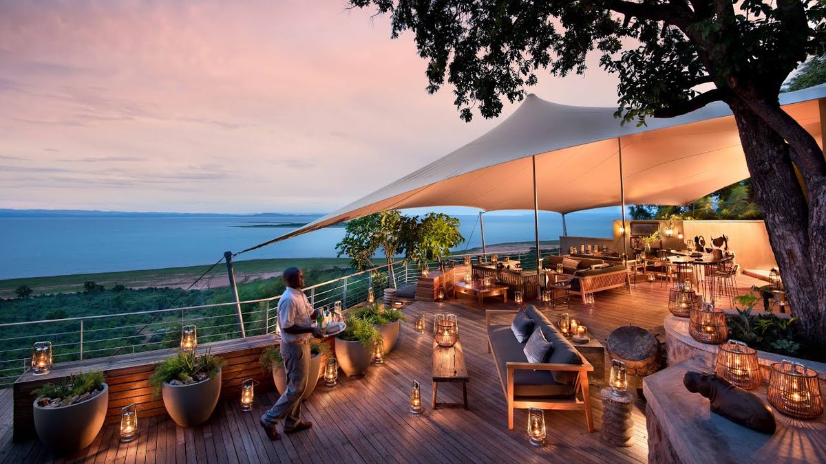 Bumi Hills deck