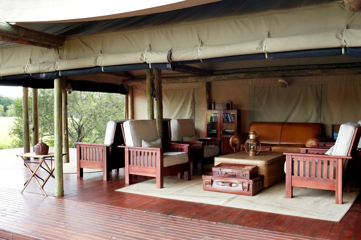 Plains Camp lounge