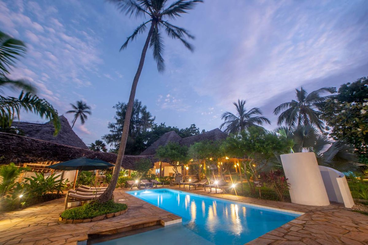 Villa Kiva pool