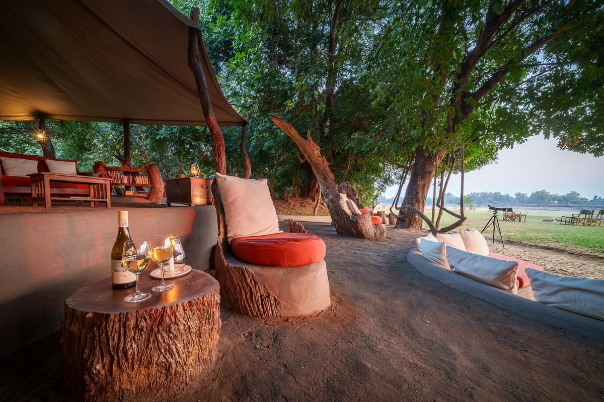 Tena Tena chill area